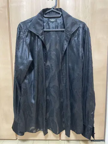 TORNADO MART 블랙 셔츠 M 사이즈