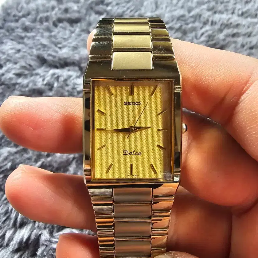 SEIKO Dolce-Exquisite ゴールド レザー SEIKO Dolce-Exquisite ゴールド レザー