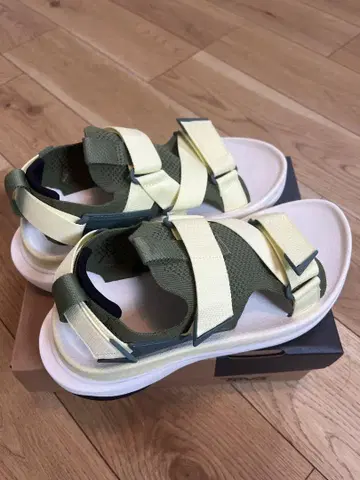 TEVA Aventrail 25.5cm 샌들 미사용 새상품
