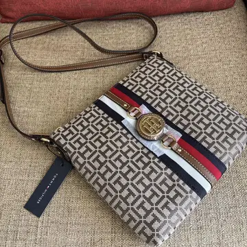 새상품 TOMMY HILFIGER 타미힐피거 숄더백