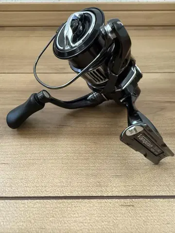 SHIMANO 23 뱅퀴시 C2000SHG