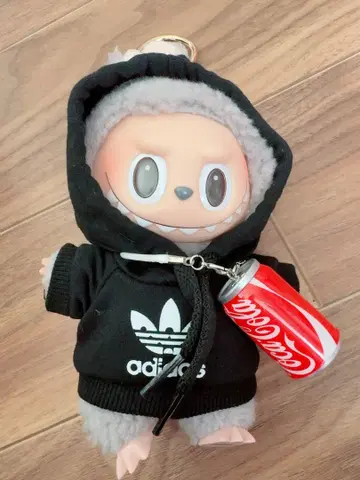 러브브 LABUBU
