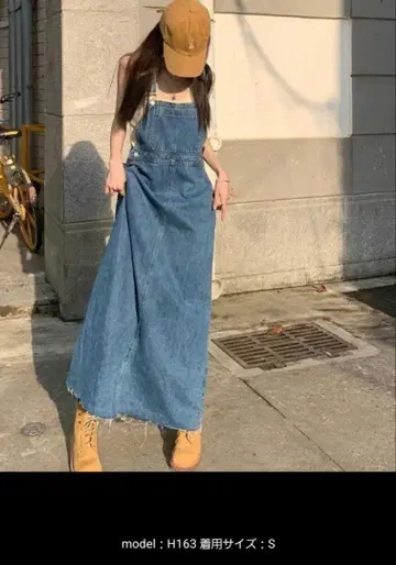 오버롤 스커트 데님 블루 오버롤 스타일 플레어 스커트 M