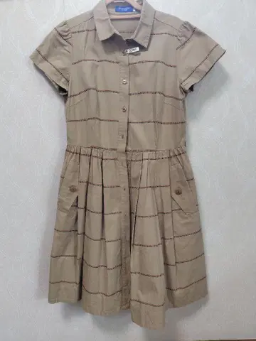 BLUE LABEL CRESTBRIDGE 반팔 무릎 기장 원피스