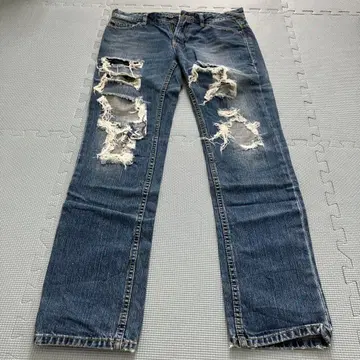 Armani Exchange 데미지 데님 30 REG