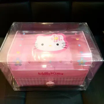 미개봉 새상품 헬로키티 키티 카오하나 소품함 가슴 잡화 수납