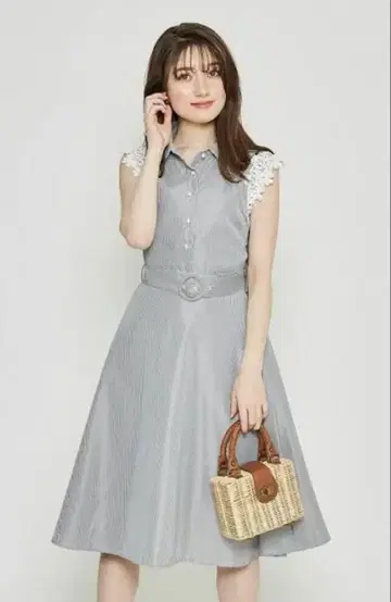 tocco closet 벨트 장식 펄 버튼 레이스 장식 스트라이프 원피스