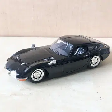 JADA TOYS 1/24 1967 도요타 2000GT