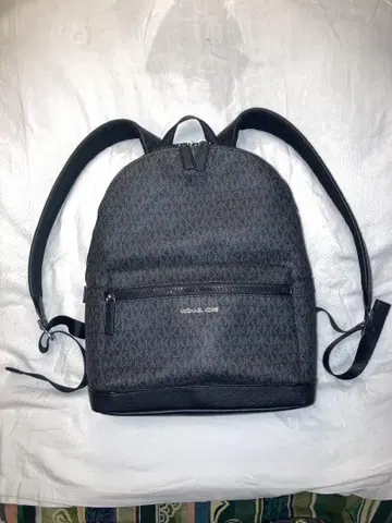 Michael Kors 블랙 그레이 백팩