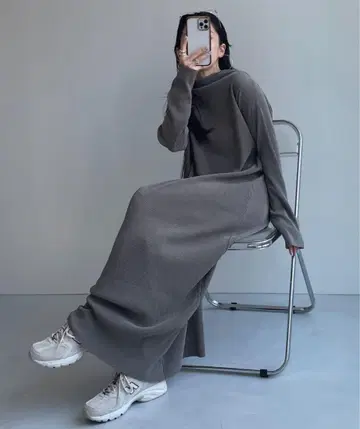 wee9s 데일리 슈퍼 스트레치 플리츠 원피스 [긴팔] 그레이
