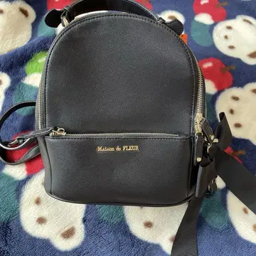 Maison de FLEUR 블랙 백팩