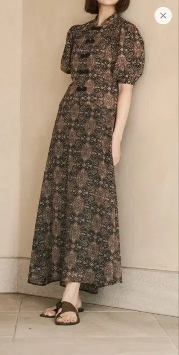 idem 차이나 블라우스와 스커트 셋업 페이즐리 차이나 칼라