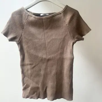 CELERI 티셔츠
