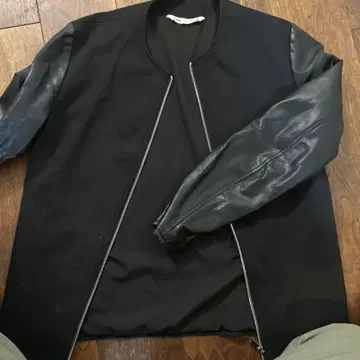 자라 블랙 바시티 자켓 M