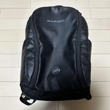 MAMMUT (마무트) 백팩
