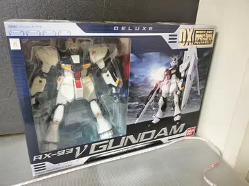 반다이 RX-93 V 건담 피규어