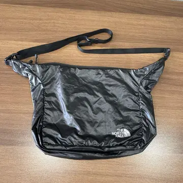 THE NORTH FACE 블랙 숄더백
