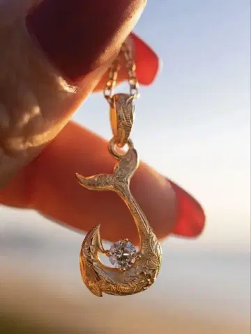 iriebeach 목걸이 하와이안 목걸이 고래 꼬리