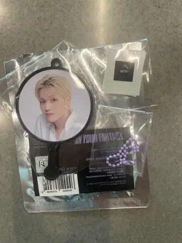 우용 IN YOUR FANTASY MINI PICKET 부채