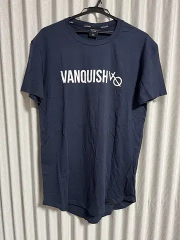 VANQUISH 뱅퀴시 피트니스 티셔츠 M 사이즈