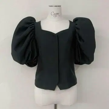 시뉴 cygne 개더 벌룬 블라우스