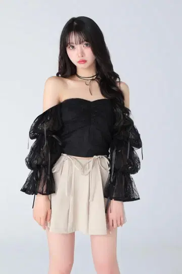 캔디 슬리브 레이스 톱 M me eme