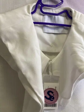 미사용 새상품 SANSeLF 선셀프 빅 칼라 비대칭 탈착식 옷깃