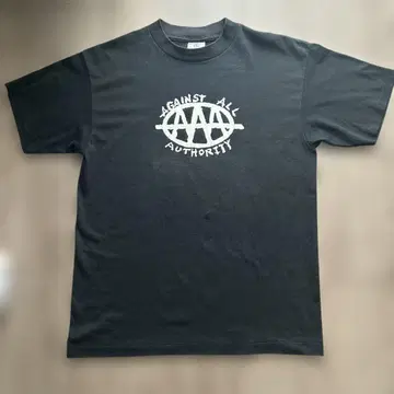 AGAINST ALL AUTHORITY 티셔츠 L 사이즈