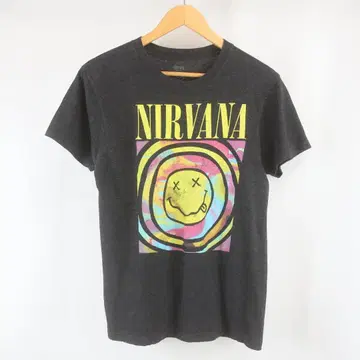 새상품급 NIRVANA SMILE 로고 프린트 락 밴드 티셔츠 구제 의류