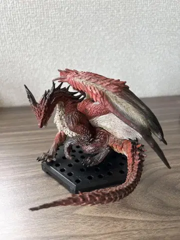 몬헌 피규어 무페토지바