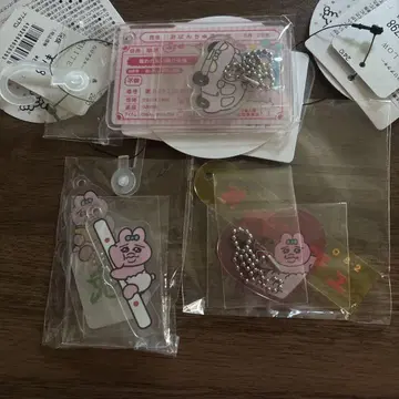 빤쮸토끼 아크릴 키링 세트 판매