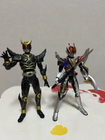 shf 가면라이더 2체 세트 [하자품]