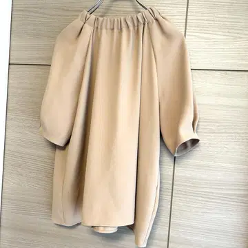 새상품급 내추럴 뷰티 베이직 개더 넥 블라우스 M
