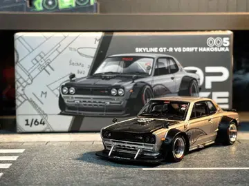 팝 레이스 1/64 닛산 스카이라인 GT-R V8 블리스터 사양