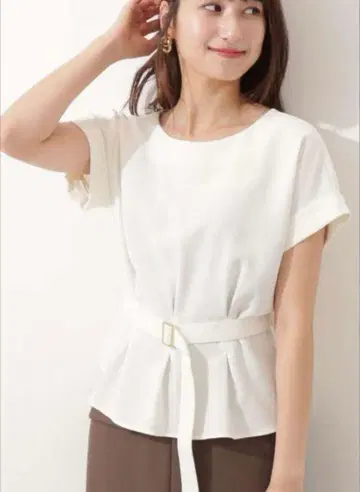 N. Natural Beauty Basic 화이트 반팔