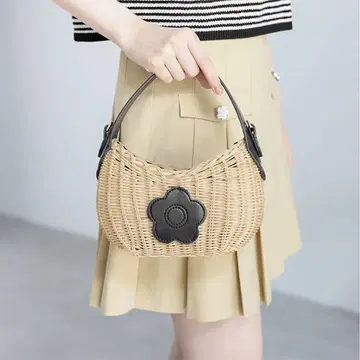 MARYQUANT 라탄 데이지 패치 2WAY 숄더 블랙