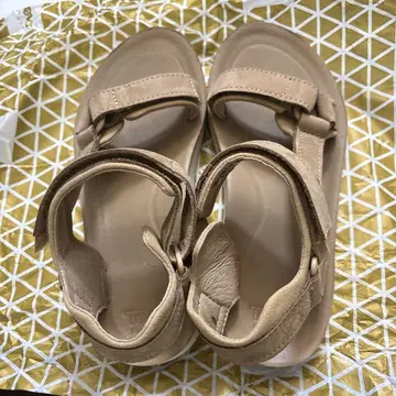 Teva 가죽 스포츠 샌들 7 W 탄