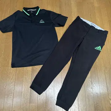 아디다스 피케 셔츠와 팬츠 세트