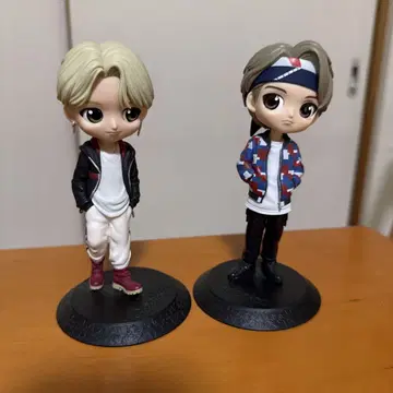 BTS Qposket 피규어 새상품급 2개 세트