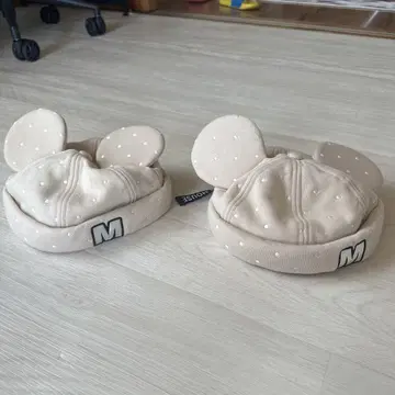 디즈니 미키 모자 2개 세트