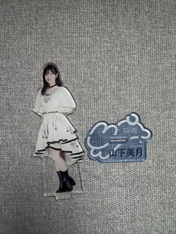 야마시타 미즈키 아크릴 스탠드