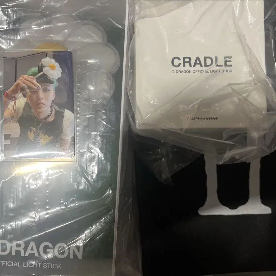 G-DRAGON 2025 WORLD TOUR ÜBERMENSCH OFFICIAL MD [LIGHTSTICK