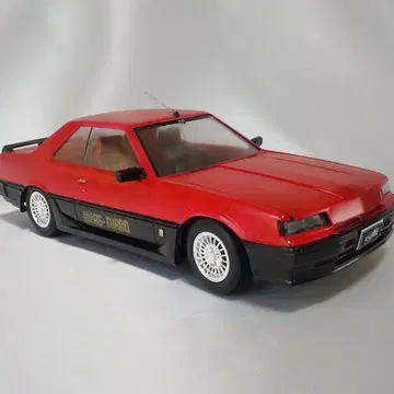 스카이라인 RS-TURBO 1/24 스케일 모델