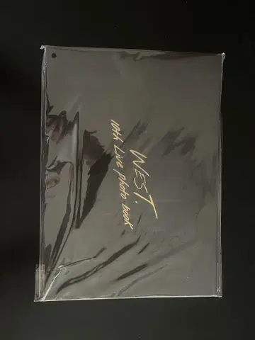 WEST. 10th 라이브 포토북