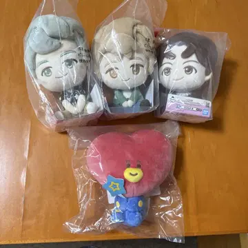 BTS TinyTAN 봉제 인형 세트