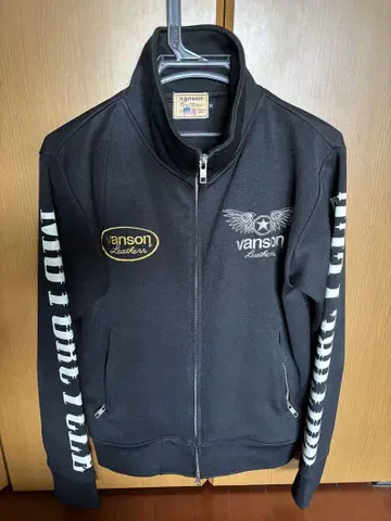 vanson 블랙 점퍼 M 사이즈