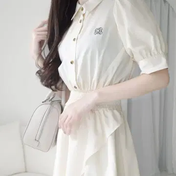 mily bilet 팔 자수 프릴 스커트 롱 원피스