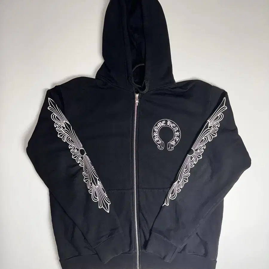 【emostanceclub】Washed Vienna Horse Patch Zip Hoodie Khaki Washed Vienna horse patch zip hoodie - khaki : EMOstanceclub