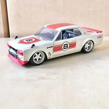 JADA 1/24 1971 닛산 스카이라인 2000GT-R 레이싱