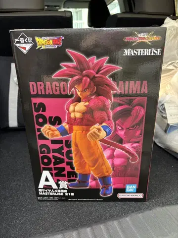 DRAGON BALL DAIMA A상 초사이어인 4 손오공 피규어
